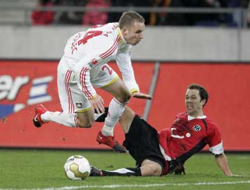 Η Λεβερκούζεν έ«Χ»ασε τη διαφορά από τους διώκτες της, 0-0 με το Ανόβερο