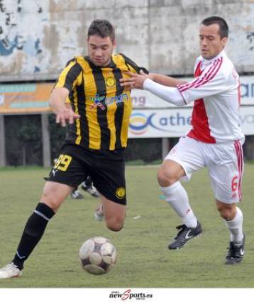 Παρέμειναν στην κορυφή των ομίλων τους Παναχαϊκή και Επανωμή