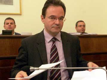 Έξι διεθνείς συμβάσεις για κύρωση στη Βουλή από το υπουργείο Οικονομικών