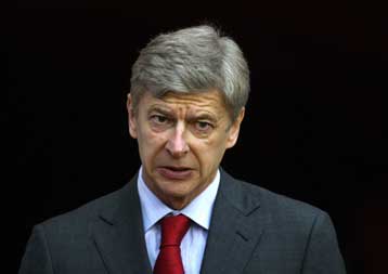 Ο Βενγκέρ θα παρατάξει την Αρσεναλ με νέους παίκτες στο ματς με τον Ολυμπιακό