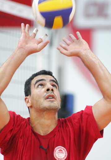 Συμφωνία Κουρνέτα με την Ρωσική Λοκομοτίβ Μπέλγκοροντ