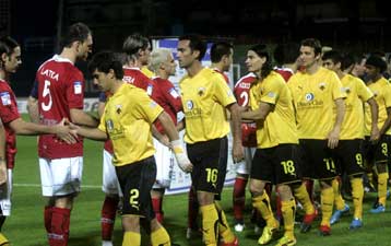 Ηθικό αυτουργό προσβολών κατά της ΑΕΚ θεωρεί τον Τσακίρη η Ερασιτεχνική