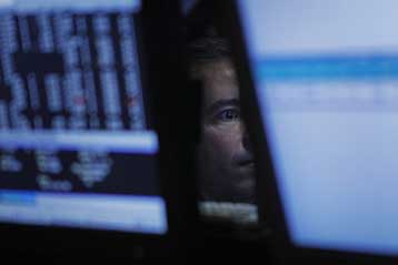 «Βουτιά» 6,04% την Τρίτη στο Χρηματιστήριο της Αθήνας με οδηγό τις τράπεζες