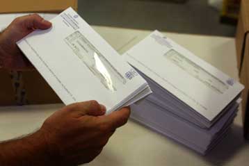 Αναγκαία η διεύρυνση της φορολογικής βάσης, λέει ο Δ.Δασκαλόπουλος