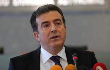 Την κατάργηση της χρήσης χημικών προανήγγειλε ο Μ.Χρυσοχοΐδης