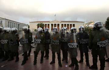 Τη δημιουργία σώματος ασφαλείας για τα ΑΕΙ προτείνουν οι πανεπιστημιακοί
