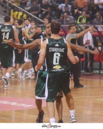 Τριφύλλι από… ατσάλι στη Ρωσία και νίκη επί της Κίμκι στην παράταση