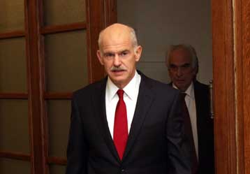 Στον Πρόεδρο της Δημοκρατίας ο πρωθυπουργός για σύγκληση Συμβουλίου Πολιτικών Αρχηγών