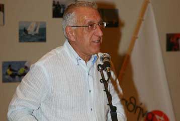 Εμμένει στην απόφασή του για τον Δήμο Αθηναίων ο Ν.Κακλαμάνης