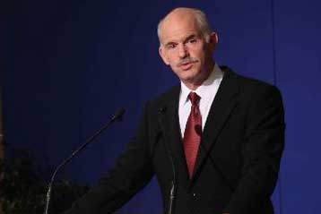 Στις Βρυξέλλες για τη Σύνοδο του Ευρωπαϊκού Συμβουλίου ο Γιώργος Παπανδρέου