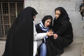 Κόλαφος για το Ιράν του Αχμαντινετζάντ η έκθεση της Διεθνούς Αμνηστίας