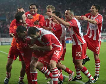 Το χρονικό της «χρυσής» πρόκρισης του Ολυμπιακού στους «16» του Champions League