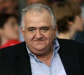 Ο Χριστοβασίλης «τρίζει τα δόντια» στους παίκτες του ΠΑΣ, ο «Ελέ» παίζει με Εργοτέλη