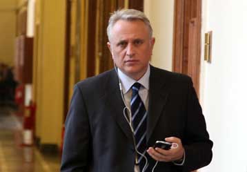 Εμμένει στην κατάργηση της πρόσθετης μοριοδότησης ο Γιάννης Ραγκούσης