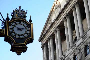 Σταθερά διατήρησε τα επιτόκια η Τράπεζα της Αγγλίας