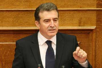 Κόντρα Χρυσοχοΐδη-Παυλόπουλου στη Βουλή για την εικόνα της ΕΛ.ΑΣ.