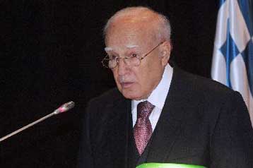 Διεύρυνση της σύμβασης προστασίας των δικαιωμάτων του παιδιού ζητά ο Κ.Παπούλιας