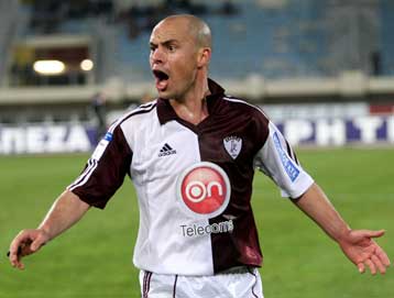 Ανοιξε την πόρτα της εξόδου από τη Λάρισα ο «Stelios»