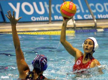 Nτέρμπι «αιωνίων» και στην Ευρώπη στο βόλεϊ γυναικών