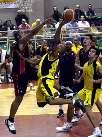 Ο μαχητικός Πανιώνιος λύγισε στο «φρούριο» του Αγίου Θωμά