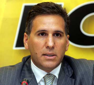 «Δεν έχουμε πειστεί για την οικονομική επιφάνεια του Κοζώνη» η απάντηση της ΠΑΕ ΑΕΚ