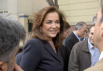 Αρνήθηκε η Ντόρα Μπακοκογιάννη πρόταση Σαμαρά για θέση τομεάρχη