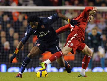 Ηχούν τα… κανόνια στο Λίβερπουλ για Μπενίτεθ μετά το 2-1 από την Αρσεναλ