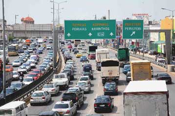 Χωρίς ασφάλεια τα οχήματα που δεν περνούν από ΚΤΕΟ