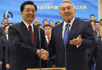 Αναβαθμίζεται ο ρόλος της Κίνας με τον αγωγό φυσικού αερίου της Kεντρικής Ασίας