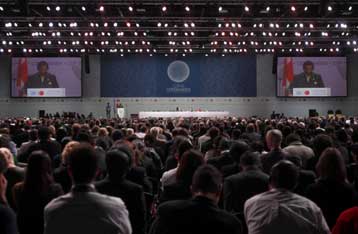 Ξανάρχισαν οι συνομιλίες στην Κοπεγχάγη έπειτα από «στάση» των αφρικανικών χωρών