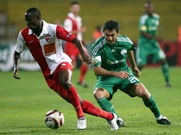 Διάστρεμμα ο Μαρίνος, έτοιμοι για Ντιναμό οι Λέτο και Σαλπιγγίδης