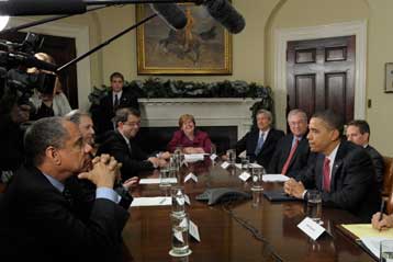 «Δανείστε παραπάνω» διαμηνύει στις αμερικανικές τράπεζες ο Μπαράκ Ομπάμα