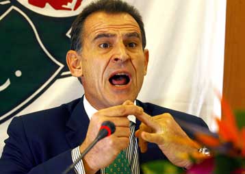 Ο Πανόπουλος… έτριξε τα δόντια στους ποδοσφαιριστές της Ξάνθης