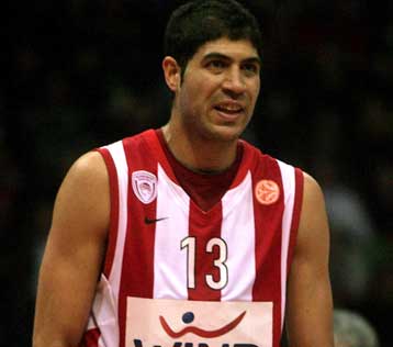 Ο Ολυμπιακός ξεκινά για την «παγωμένη» Λιθουανία χωρίς τον Βασιλόπουλο