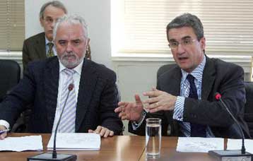 Στις αρχές του 2010 ανακοινώνονται οι αποφάσεις για τη διαδοχική ασφάλιση