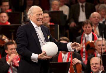 Ο Γάλλος μαέστρος Ζορζ Πρετρ θα διευθύνει ην Πρωτοχρονιάτικη Συναυλία της Βιέννης