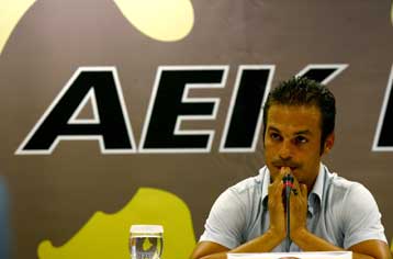 «Κακή διαχείριση ναι, κατάχρηση όχι» ομολογεί ο Ντέμης για την προεδρία του στην ΑΕΚ