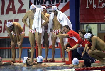 Πέφτει η αυλαία του 2009 με  εύκολο έργο για τους πρωτοπόρους της Α1 πόλο