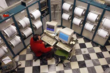 Ισχυρός σεισμός στην Ταϊβάν προκάλεσε τραυματισμούς και ζημιές