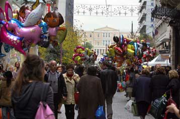 Ανοιχτά τα εμπορικά καταστήματα την προτελευταία Κυριακή του χρόνου