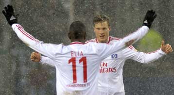 Στην τέταρτη θέση το Αμβούργο μετά το 2-1 επί της Βέρντερ Βρέμης