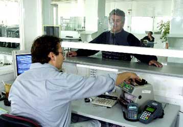 Αφορολόγητο όριο μόνο με αποδείξεις από το 2010