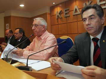 Για «στέρηση εσόδων» στην Τοπική Αυτοδιοίκηση κάνει λόγο η ΚΕΔΚΕ