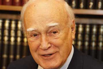 Θα επισκεφθώ την ΠΓΔΜ μετά τη λύση, απαντά ο Κ.Παπούλιας στην πρόσκληση Ιβάνοφ