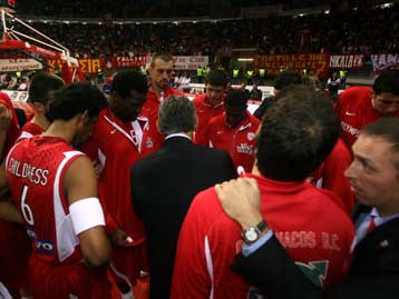 «Εντατικά» από Γιαννάκη στους παίκτες εν όψει Αρη και διάψευση για Τσαλδάρη