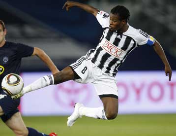 Ο Ολυμπιακός φέρνει τον Κονγκολέζο Μπούτου, αλλά έκανε… ανεπαρκή πρόταση για Μπεν Αρφά