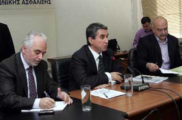 Επιφυλάξεις για τον υπολογισμό των εισφορών ανάλογα με τον τζίρο των επιχειρήσεων