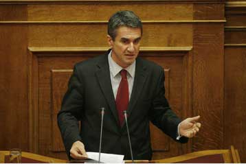 «Πρακτικά, δεν θα γίνει η εθελούσια έξοδος στον ΟΤΕ» λέει ο Ανδρέας Λοβέρδος