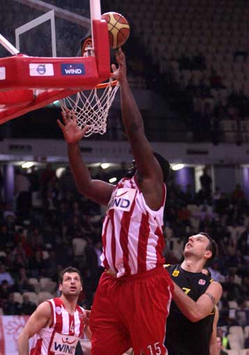 Ο Ολυμπιακός θα πάει με +14 στο «Αλεξάνδρειο» για την πρόκριση στον τελικό