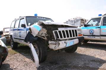 Δύο αστυνομικοί τραυματίες σε σύγκρουση περιπολικών